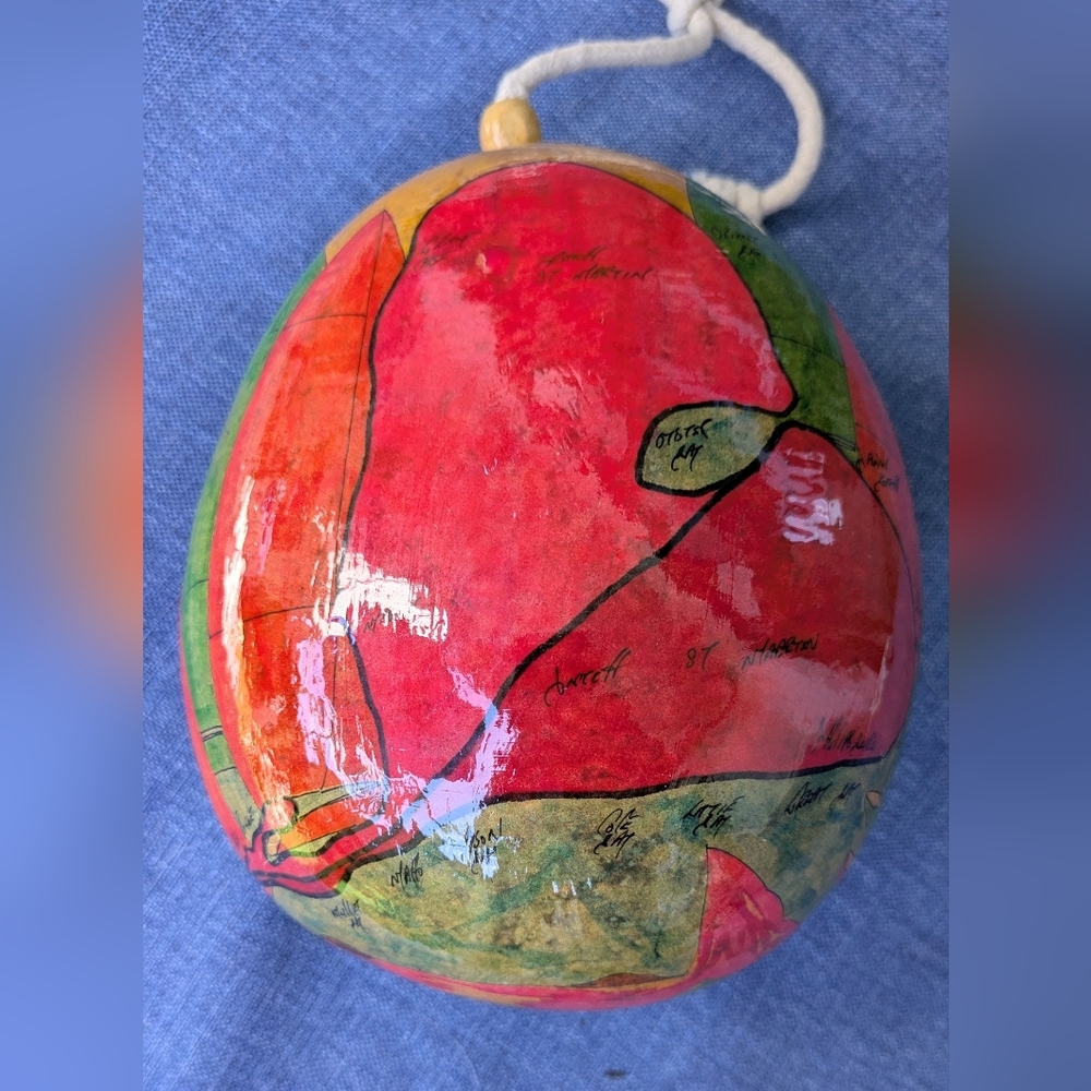 Hand painted gourd bird house crafted by artist Zasmo in St. George, 2015.